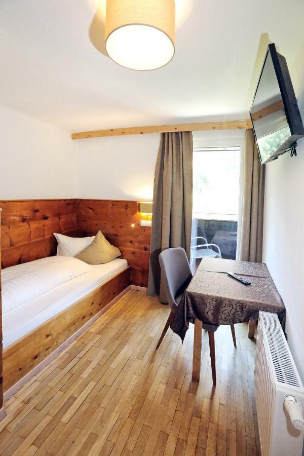 Berghotel-Gasthof Gstrein Vent Exterior foto